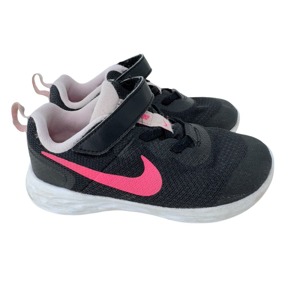 Nike Revolution 6 Running Shoes Unisex‎ Kids Sz 10 Black Mesh Low Top DD1094-007